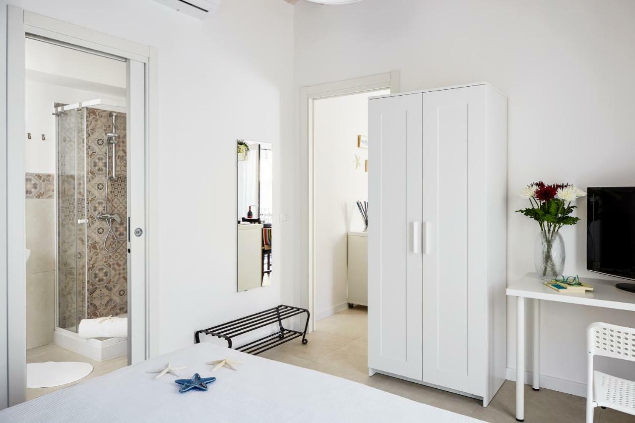 Casa Vacanze "Oceano Mare" Поццалло Экстерьер фото